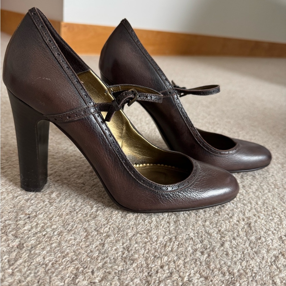 Vintage JCrew 4" leather heels Size 10 worn once inside